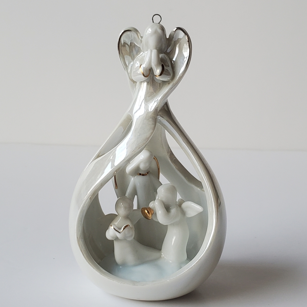 Avon Porcelain Angel Christmas Ornament 2005 Irridescent White